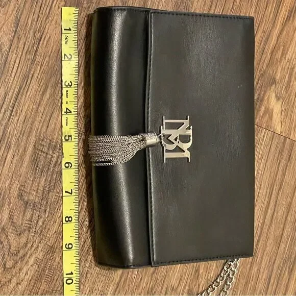 Badgley Mischka Metal Fringe Purse Black With Long Silver Chain - Picture 13 of 15